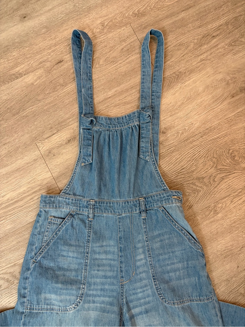 Pilcro Light Blue Denim Bib Overalls size 27 - Picture 3 of 15